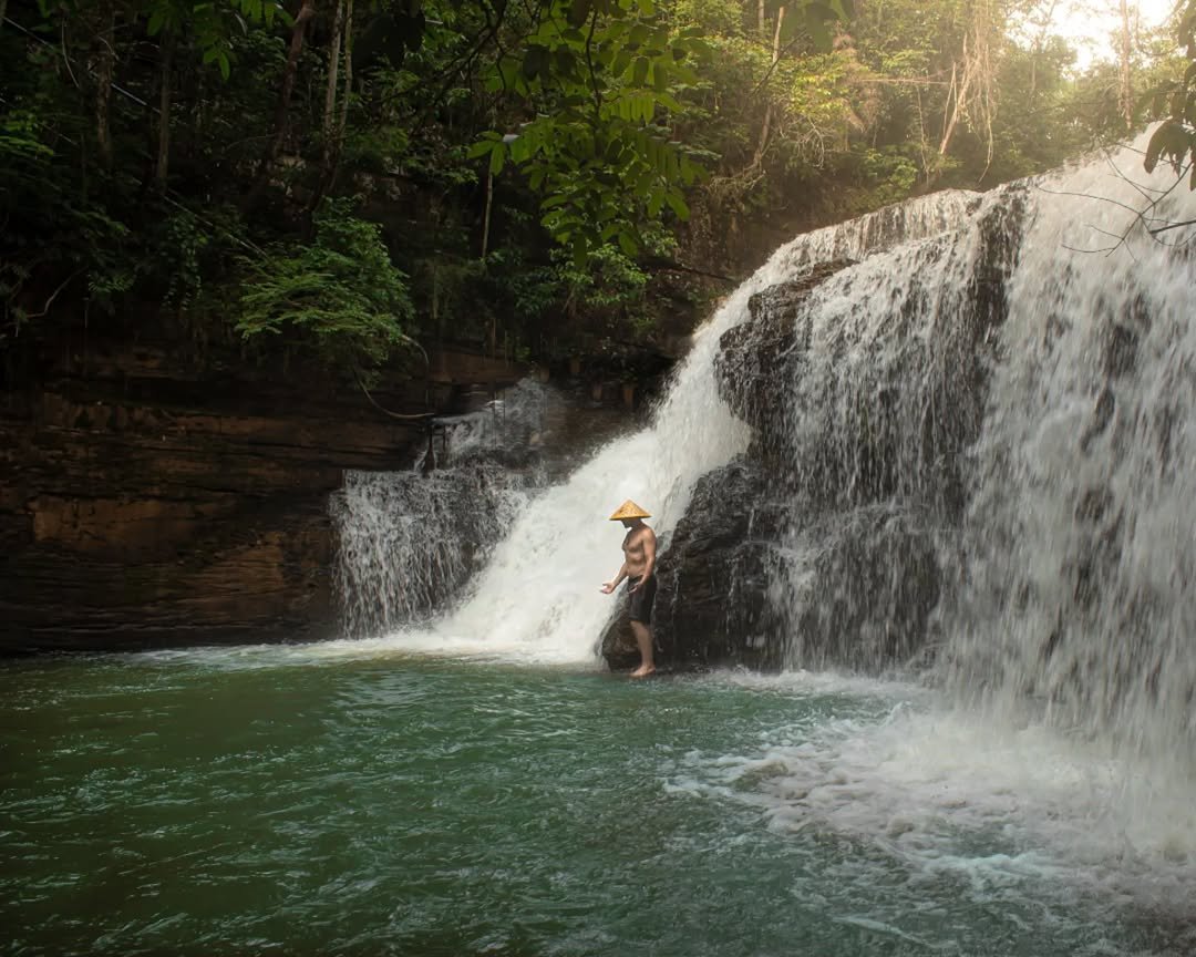 Cachoeira do Escorrega (Fazenda Jatobá)
